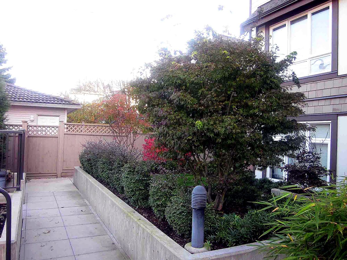 Herb's Landscaping project photo 10