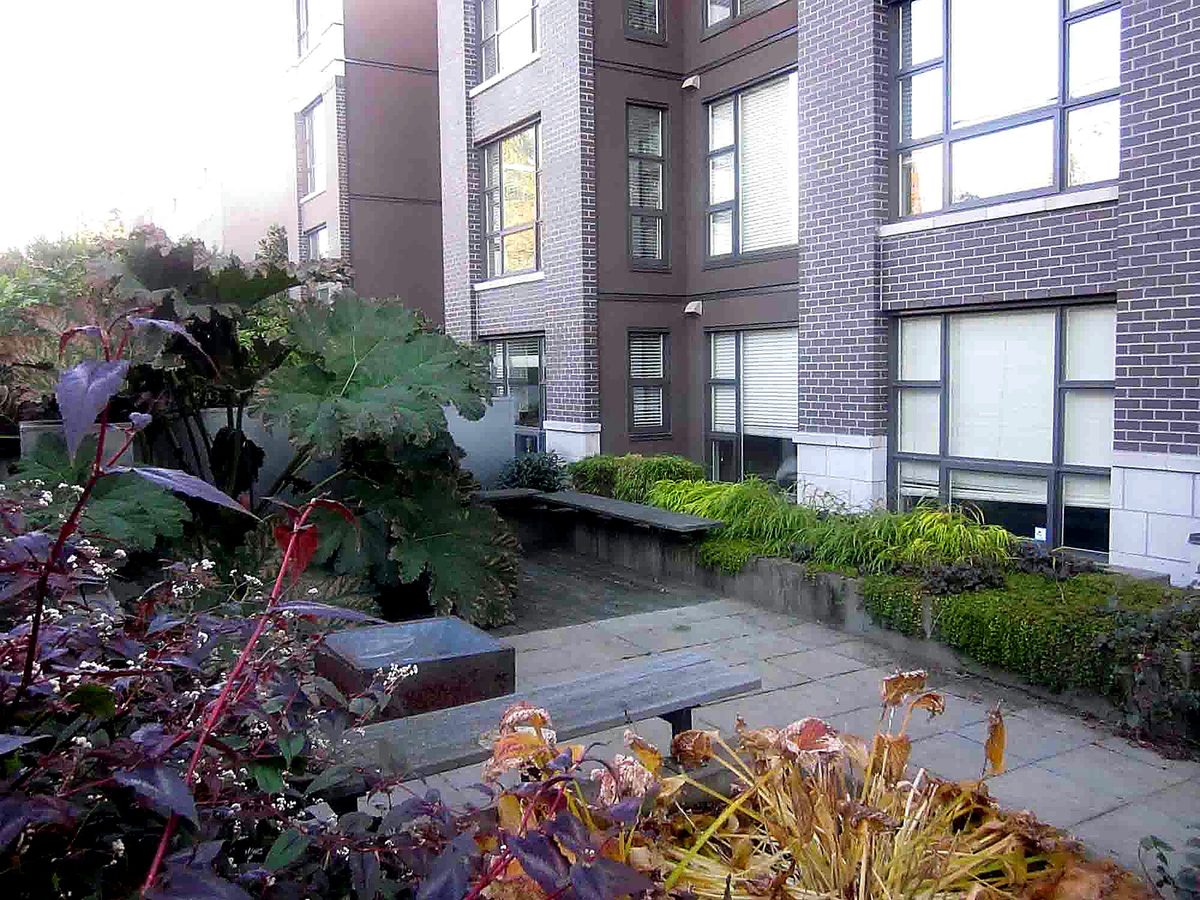 Herb's Landscaping project photo 29